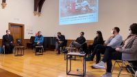 Religionsforum der Kantonsschulen: Dialog zwischen Judentum, Christentum und Islam (Foto: Martin Zürcher)